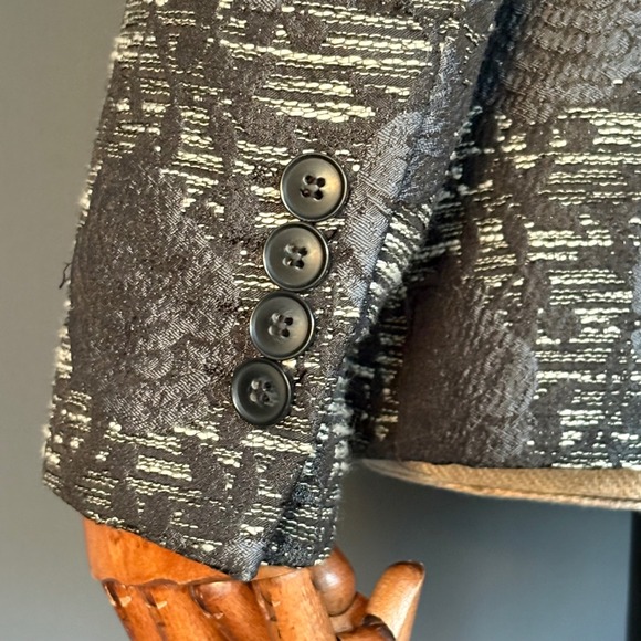 Women's Gianni Feraud Black Rose Blazer | Sz US 4 / EU 34| Brocade Fitted Jacket - Picture 7 of 10